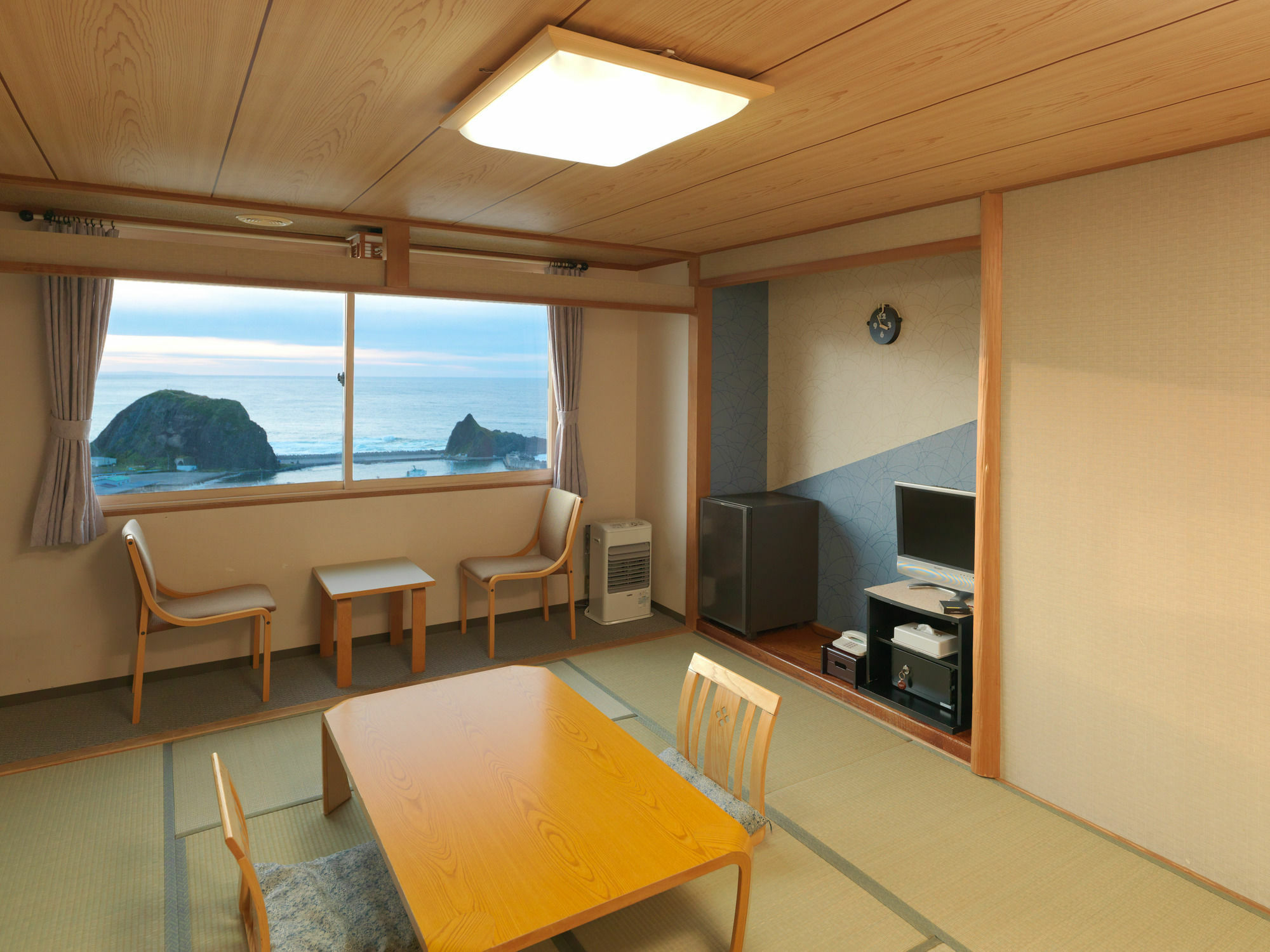 知床夕陽のあたる家 Onsen 斜里町